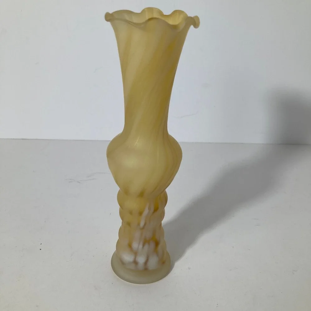Vintage Swirl Glass Bud Vase Amber Yellow Fluted Rim‎ Art Glass Decor